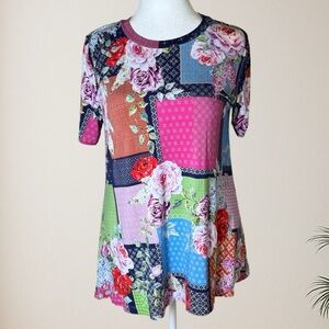 🌸 Johnny Was Floral Patchwork Tee – Vibrant & Boho Chic! 🌸